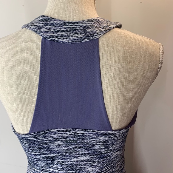 MPG Mondetta Sports dress in gray - Picture 8 of 11